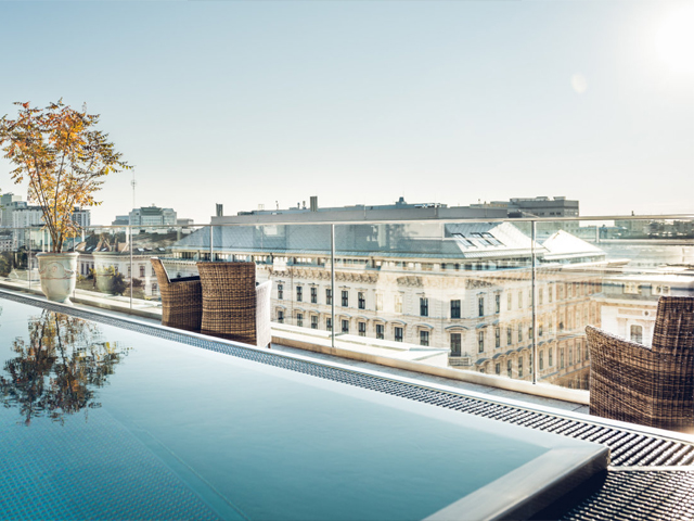 grand-ferdinand_hotel_vienna_center_amenities_pool